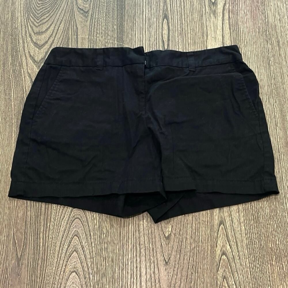 Ann Taylor LOFT Original Shorts Low Rise 100% Cotton Flat Front Black Size 8